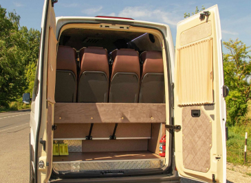 Микроавтобус Volkswagen Crafter Микроавтобус Volkswagen Crafter